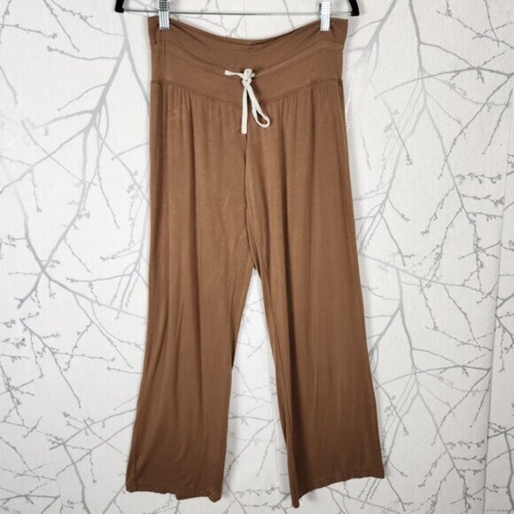 This is J Camel Bamboo Stretch Jersey Knit Henley Pajama Set - Picture 4 of 9